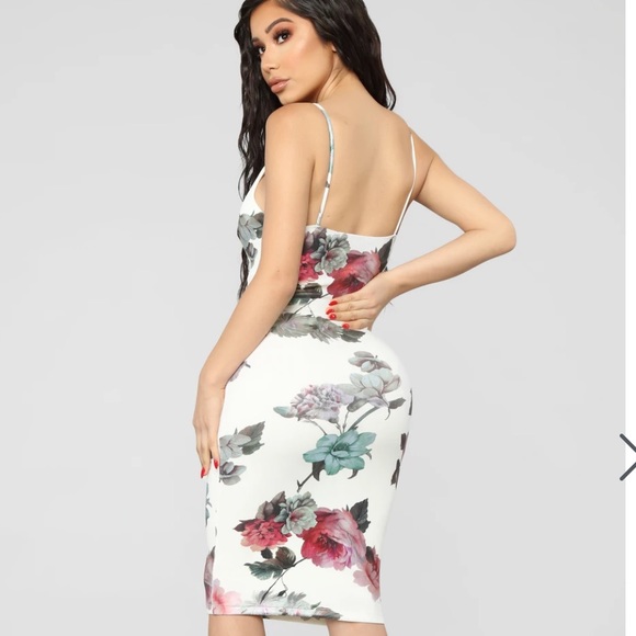 NWT Gazing At Florals Midi Dress - White/Multi - Picture 2 of 9
